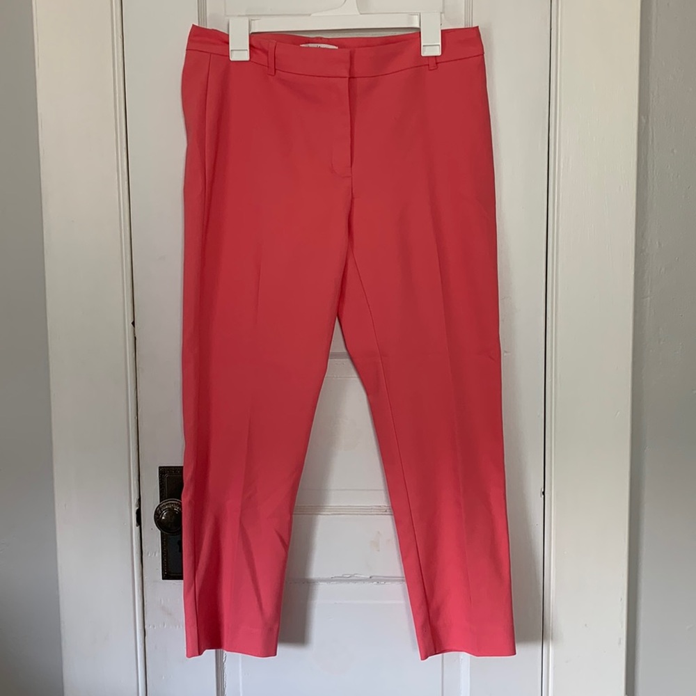 White House Black Market capri style pants
